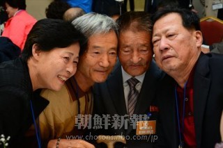 2泊3日という短い時間を共に過ごした北と南の家族