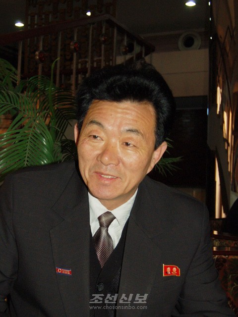 룡성기계 지배인