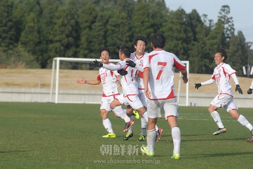 〈全国地域サッカーリーグ決勝大会〉FCコリア、ノルブリッツ北海道に4-0 11