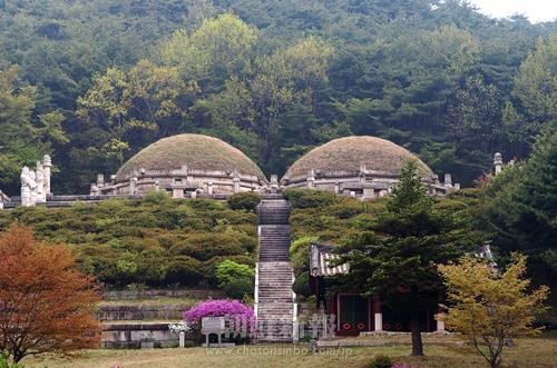 創造、変革、飛躍の年／写真で振り返る朝鮮の2013年