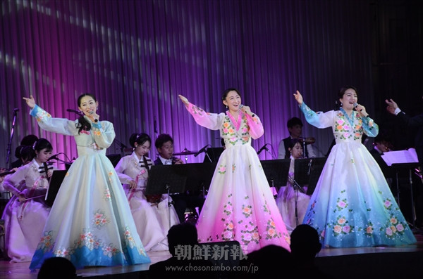 大阪後援会の主催で今年も開催／金剛山歌劇団ディナーコンサート