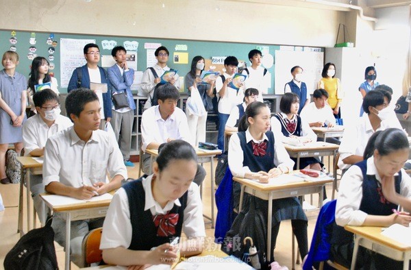 “平等な学びの機会を”／京都中高創立70周年記念公開授業