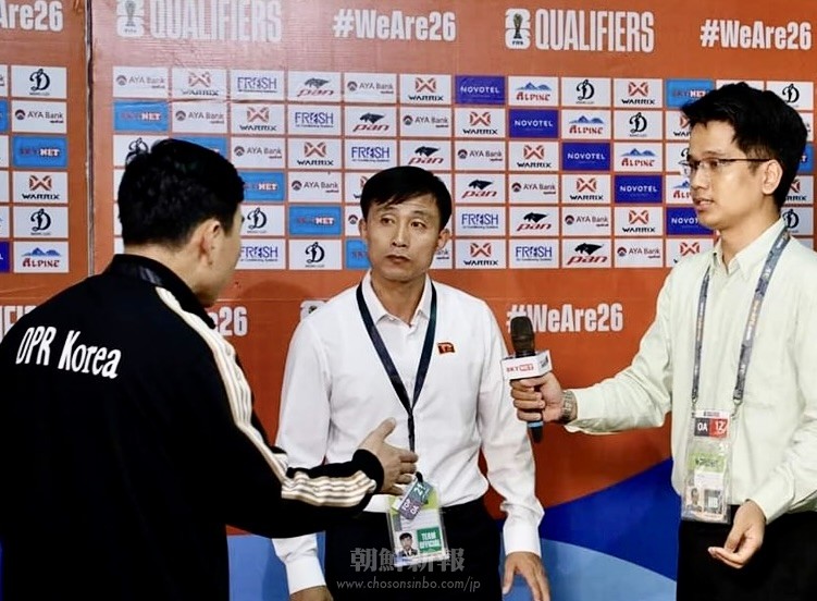 〈2026W杯アジア2次予選〉朝鮮男子代表、シン・ヨンナム監督インタビュー　
