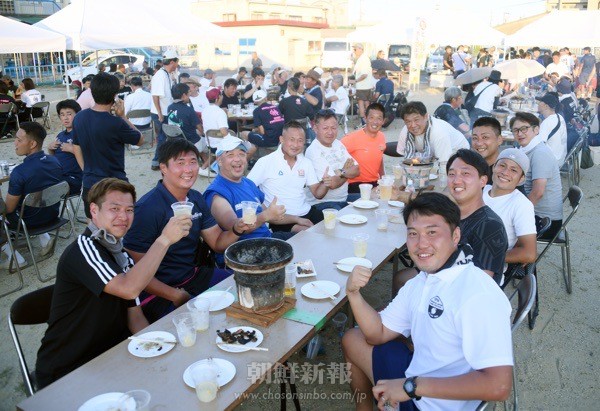 世代を超えて交流広がる／第13回ラグビーフェスタ・祝賀会で