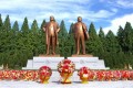 보위부, 인민무력부, 강계시에 김일성주석님과 김정일장군님의 동상