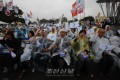 《민간교류차단정책 즉시 시정하라》／남조선 각계층, 림진각에서 민족통일대회 개최