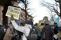 《J알러트피난훈련》을 반대하여 시위／일본인사들이 가나가와현에서