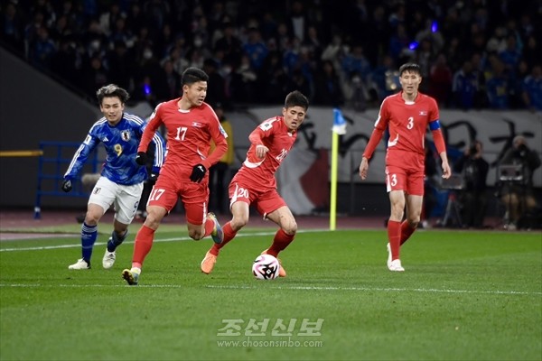 월드컵경기대회 아시아지역 예선 2단계 2조에 속한 조선팀과 상대팀들사이의 1차경기 진행
