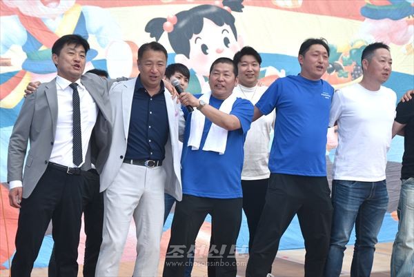 새 교사준공 10돐을 축하／도꾜제6초급