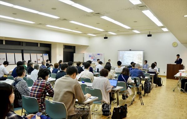 조일학생들에 의한 순회전 조일학생들에 의한 순회전
