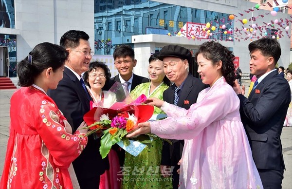 최고인민회의 제15기 대의원후보자들의 목소리