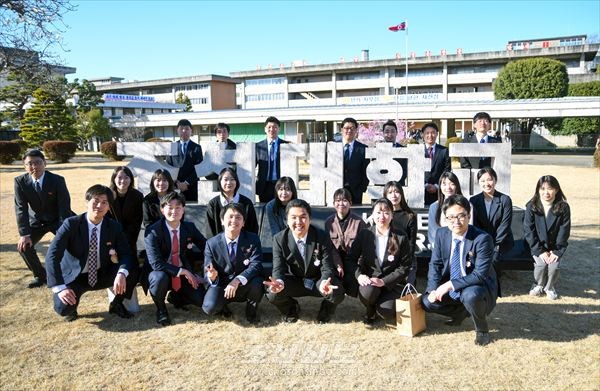 〈조대 제68회 졸업식〉전공실력으로 동포사회에 이바지하리／연구원 수료생들의 결심